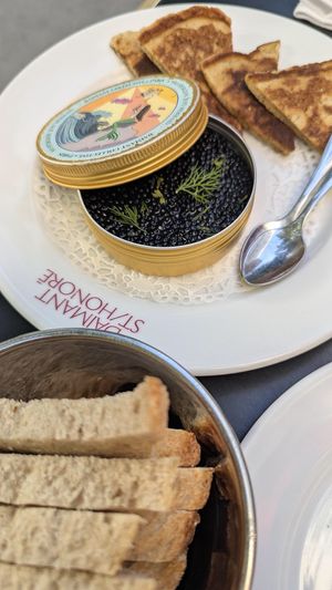 Caviar d’algues  at Daimant Saint-Honoré in Paris