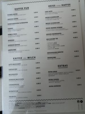 Warme Getränke at tanteleuk in Dresden