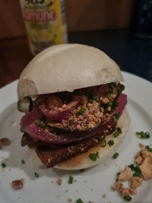 Veggy bao without mayo at Casa Ramen in Milan