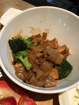 Tofu Pad Sew-Ew at My Thai in Los Angeles