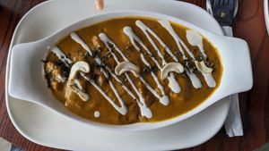 Butter chicken at Punjabi Rasoi in Tagbilaran