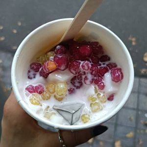 Hidden gems che at Che Desserts Australia  in Melbourne