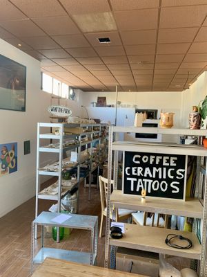 Ceramic studio offers workshops   at What The Folk in Caldas Da Rainha