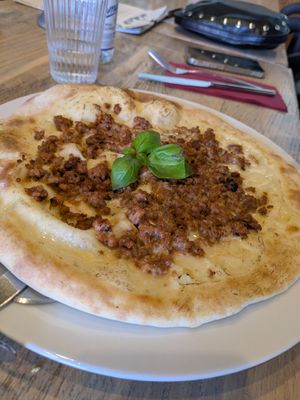 White pizza at Larmo in Katowice