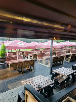  at Flanagan's on the Lake in Ballina