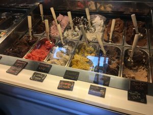 flavours of the day at Kippy's Ice Cream Shop in Venice