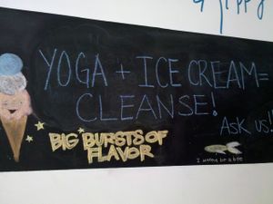 2014 old location on Lincoln Blvd at Kippy's Ice Cream Shop in Venice