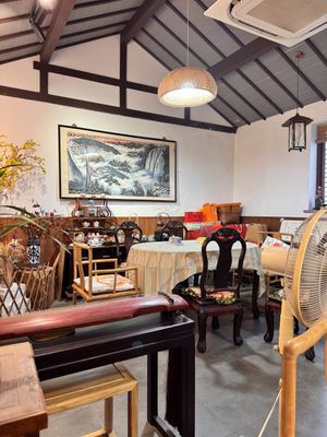   at Eight Treasures Handmade Dumplings (Mom's Love) - 八珍手工水饺（妈妈的爱） in Suzhou