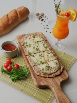 Mushroom Truffle Flatbread at Arth - Food For Your Soul in Gurgaon