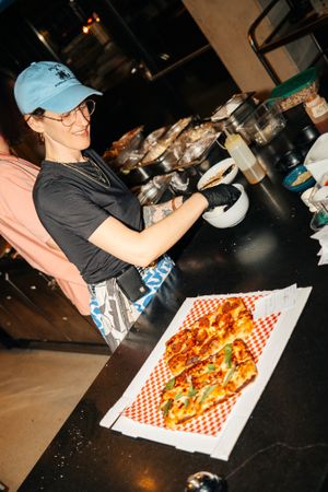 Jess in action at Hope's Pizza in Eindhoven