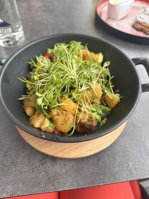 Veganes Gemüsegröstl (fried potatoes and vegetables)  at Gampenalpe in Ischgl