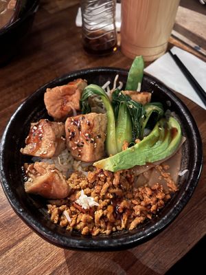 Vegan Bowl (Soja statt Pilzen)   at Ramen 1974 in Leipzig