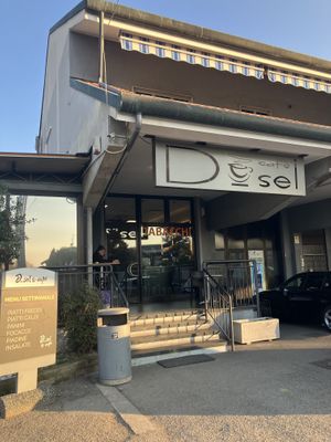 Ingresso  at D Sel Cafe' in Milan