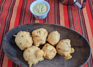 Bhajia with coconut chutney at Jahazi Coffee House in Mombasa