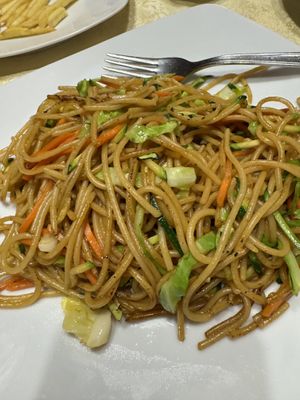 spaghetti salati com verdure (without egg)  at Ristorante cinese Bella Shanghai in Perugia