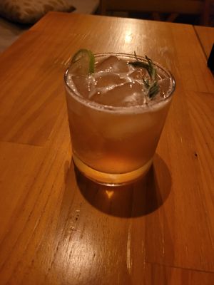 Drink Alcione - Caipirinha com caramelo salgado at PuPA - Gastroarte & Gastropub in Sorocaba