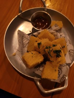 Porção de dadinho de tapioca at PuPA - Gastroarte & Gastropub in Sorocaba