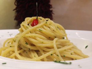 Authentic italian spaghetti with garlic, chili, italian parsley in e.v.o. oil at Hungry Buddha - Maybe closed in Shaxi