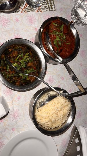 Aubergine and bindhi curry  at Bundi Vilas in Bundi