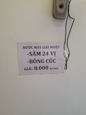 Notice at Thuyền Duyên in Ho Chi Minh City