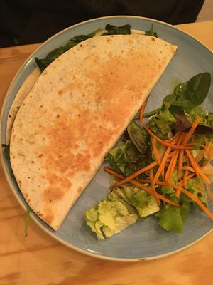 Quesadilla at Entre Pedras in Santiago De Compostela