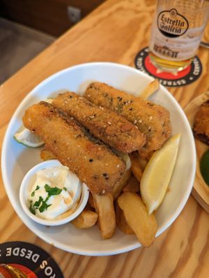 Tofu and seaweed 'fish' and chips at Entre Pedras in Santiago De Compostela