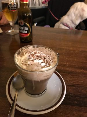 Chocolate con Nata de Avena at Entre Pedras in Santiago De Compostela