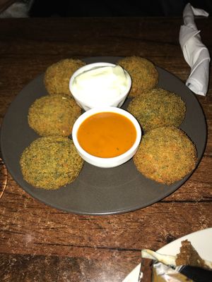 Ración de Falafel at Entre Pedras in Santiago De Compostela