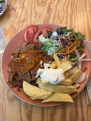 Plato de seitán  at Entre Pedras in Santiago De Compostela