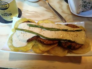 Plato del dia, seitan con salsa de mostaza y patatas 💕👌 at Entre Pedras in Santiago De Compostela