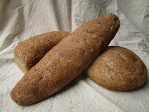 Pan integral de masa madre veganos at umm - Home Bakery in Bogota