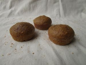 Pastelillos saludables tradicionales vegetarianos at umm - Home Bakery in Bogota