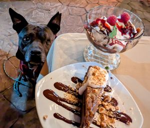  at Robin's Restaurant in Cambria