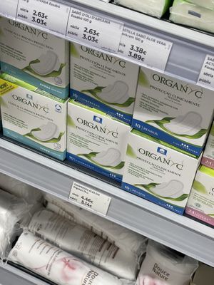 Compreses   at FoodCoop BCN in Barcelona