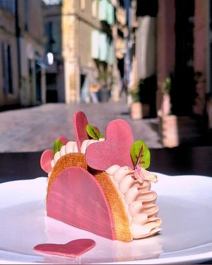  at Cosmos - Pâtisserie et Salon de thé in Arles