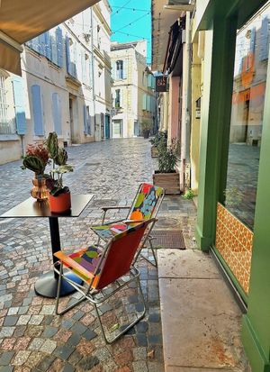  at Cosmos - Pâtisserie et Salon de thé in Arles