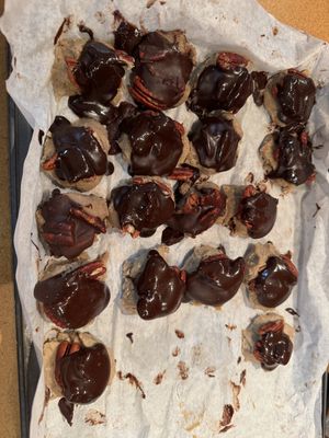  #Veganuary at Healthy Sins Vegan Cafe in Lockport