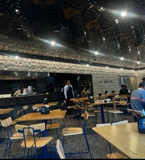 El lugar es moderno y está muy céntrico   at Taqueria El Califa in Queretaro