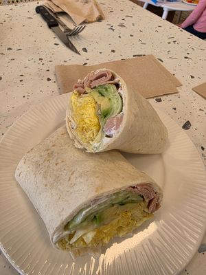  at Lucy's Coffee in Lescar