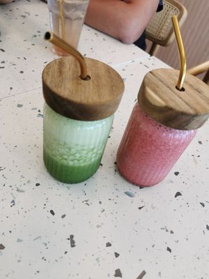 Smoothies at Lucy's Coffee in Lescar
