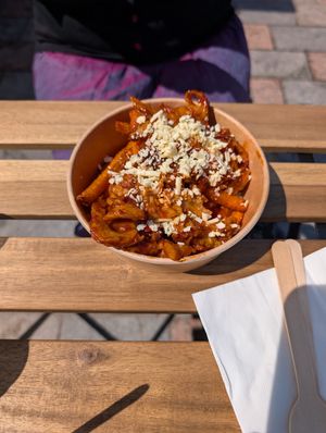 Sweet potato fries with BBQ pulled no pork at Soulful Bowl in Wiltshire