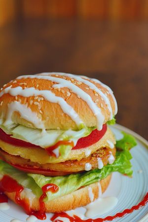 Vegan hamburger  at One Soup Original - 100% Vegan - 一面汁原·纯素 in Chongqing