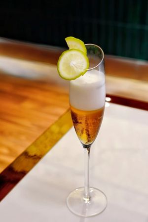 Brew with bubbles  at One Soup Original - 100% Vegan - 一面汁原·纯素 in Chongqing