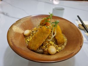 Crab and mushroom noodles at One Side Juice - 一面汁原·纯素 in Chongqing