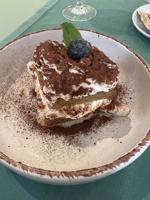 Tiramisú   at Nabati in Chapineria