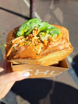 Tofu avocado puff at Chun Café Berenstraat in Amsterdam