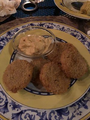 Chickpea nuggets with chipotle mayo dip at Lo Que Hay Cafe in Merida
