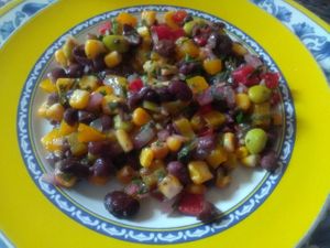 Ensalada at Lo Que Hay Cafe in Merida