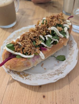 Hot dog at Kiji Donuts in Lyon