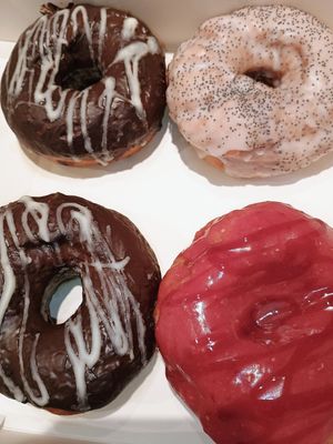  at Kiji Donuts in Lyon